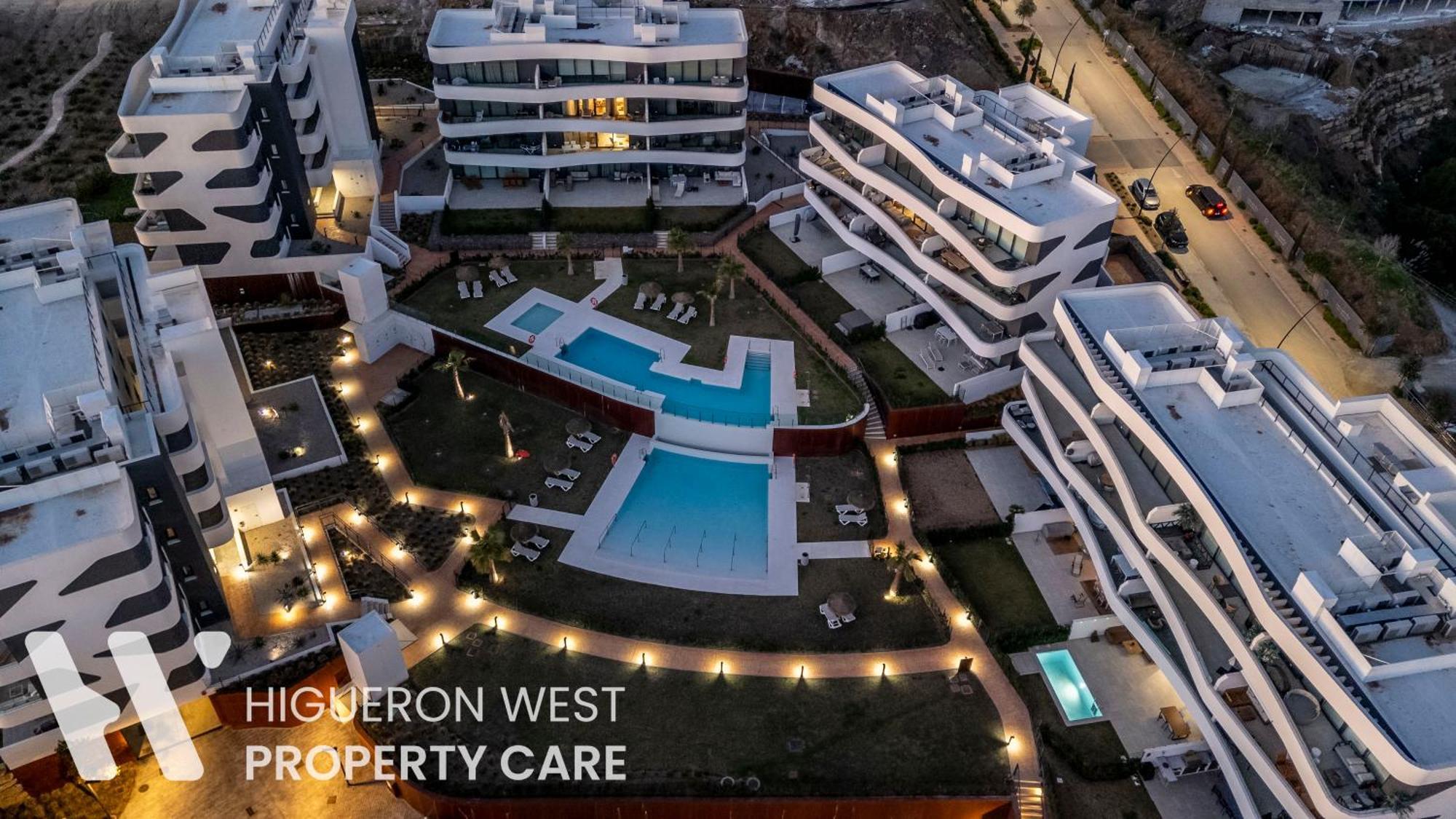 Higueron West Collection - The Private Pool Oasis By Hwpc Huoneisto *